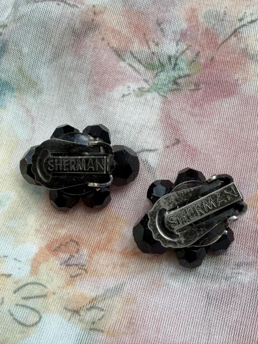 Vintage Sherman Classic Black Floral Cluster Clip-On Earrings #307 - Picture 3 of 3